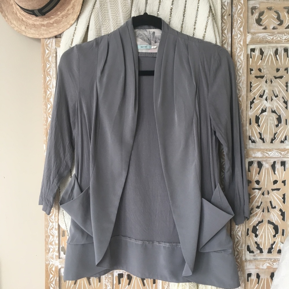 Kimchi Blue light blazer